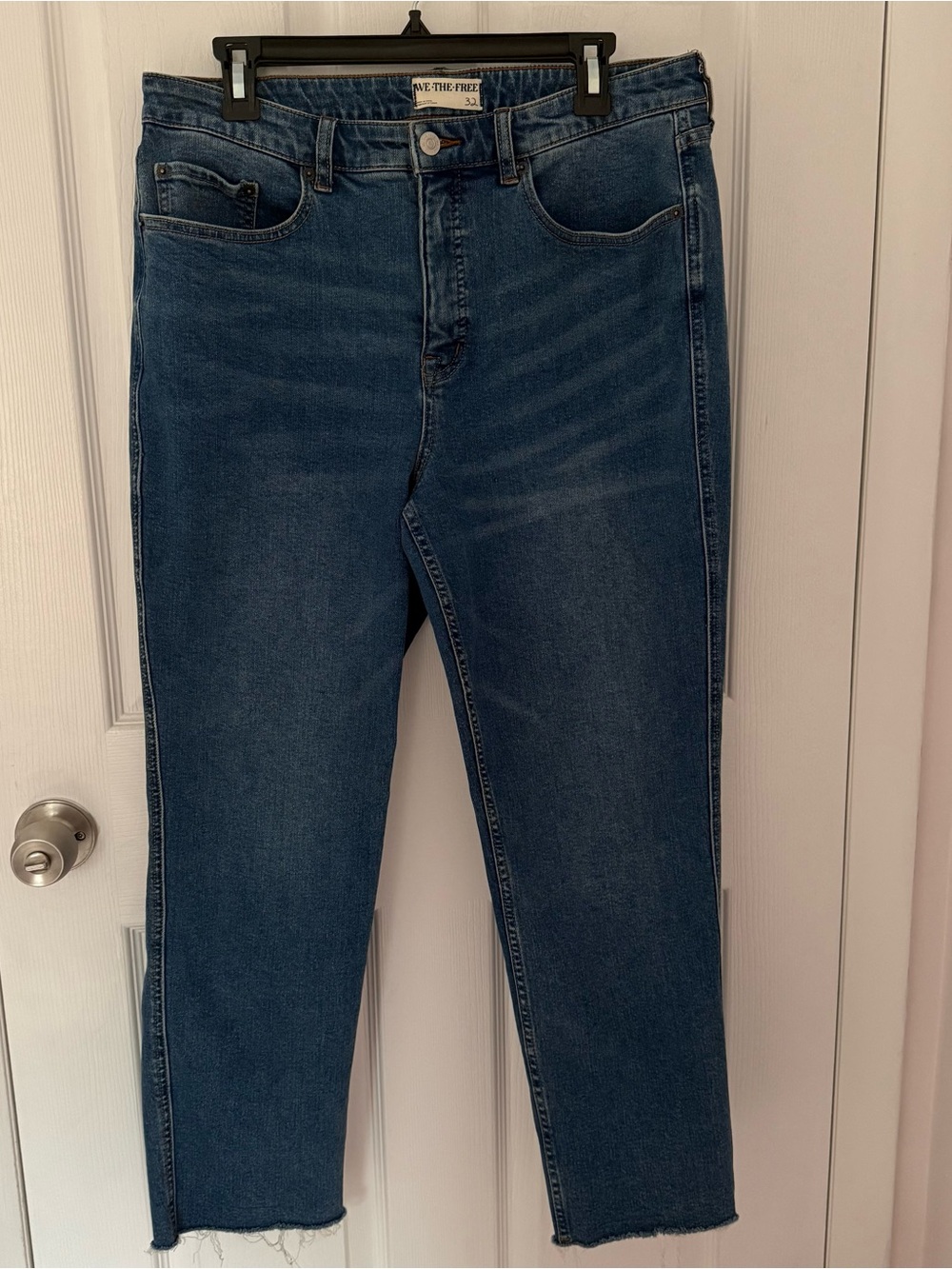 We The Free Crvy High Rise Blue Jeans Size 32